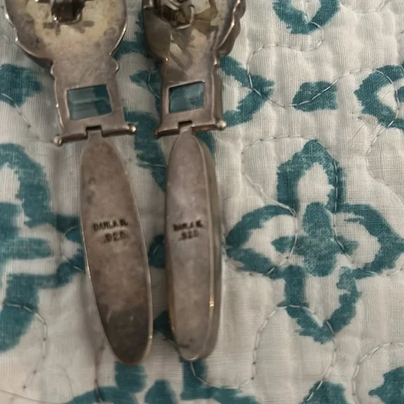 Darla N vintage earrings - Picture 3 of 4